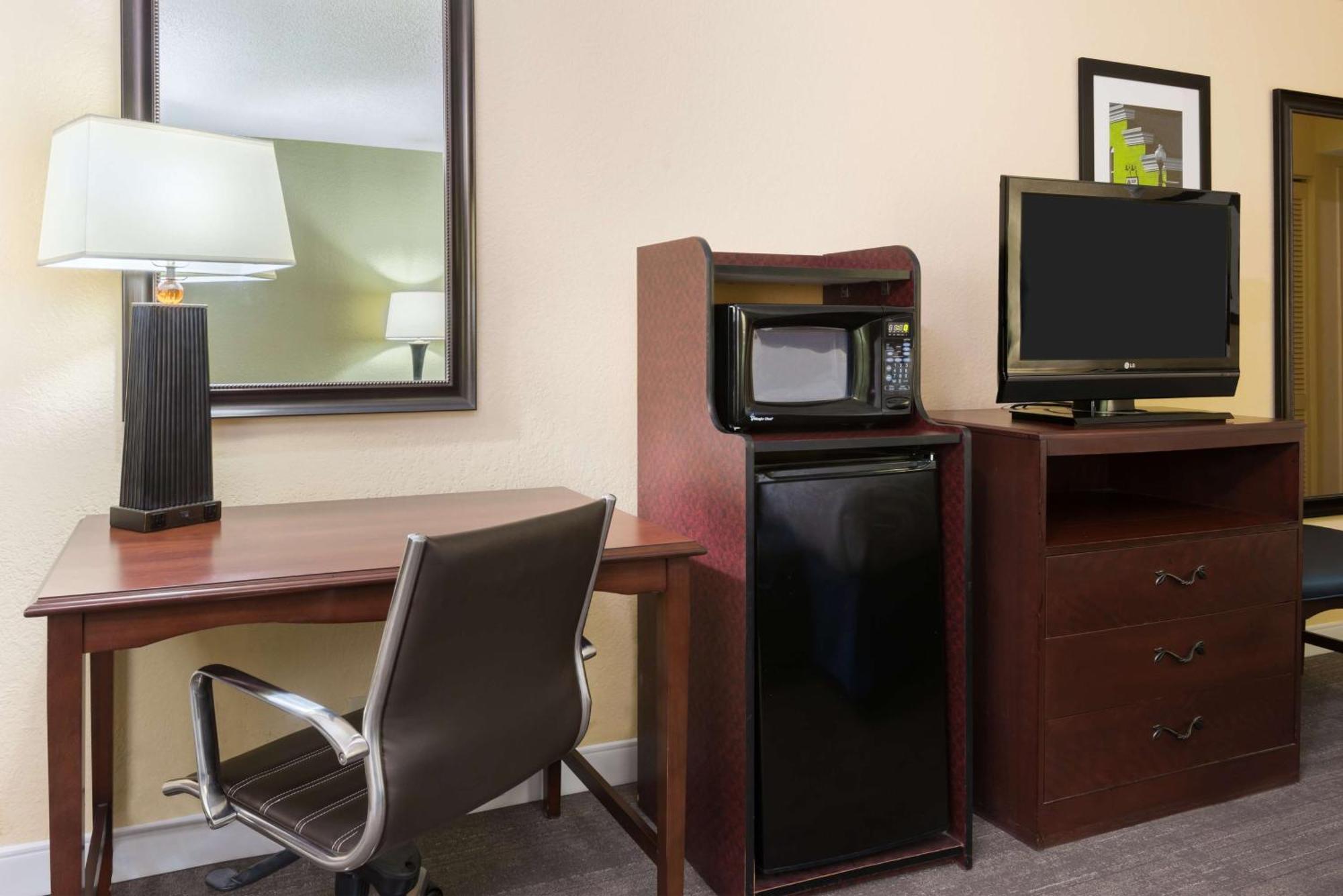 Hampton Inn Raleigh Cary Esterno foto