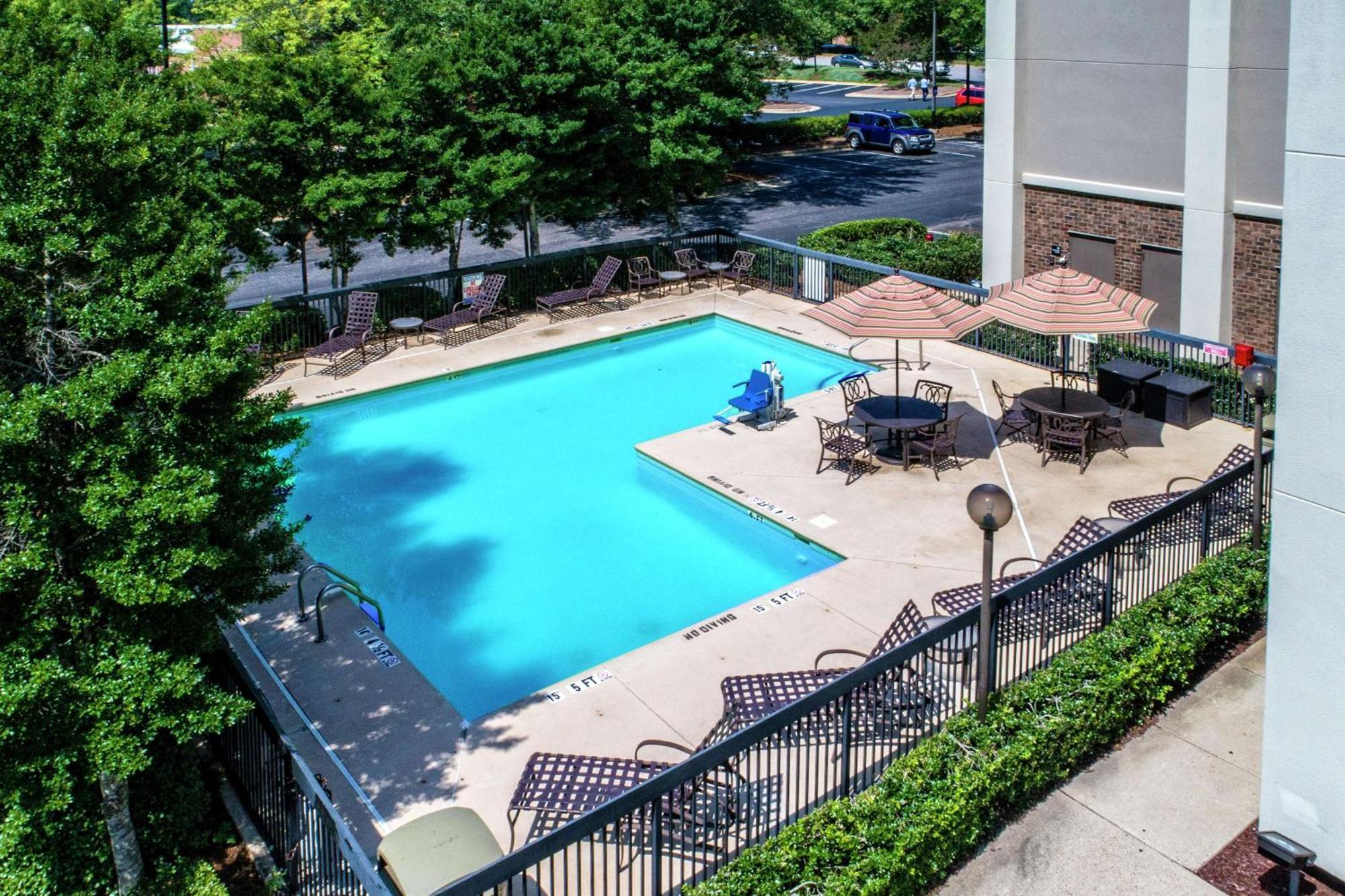 Hampton Inn Raleigh Cary Esterno foto