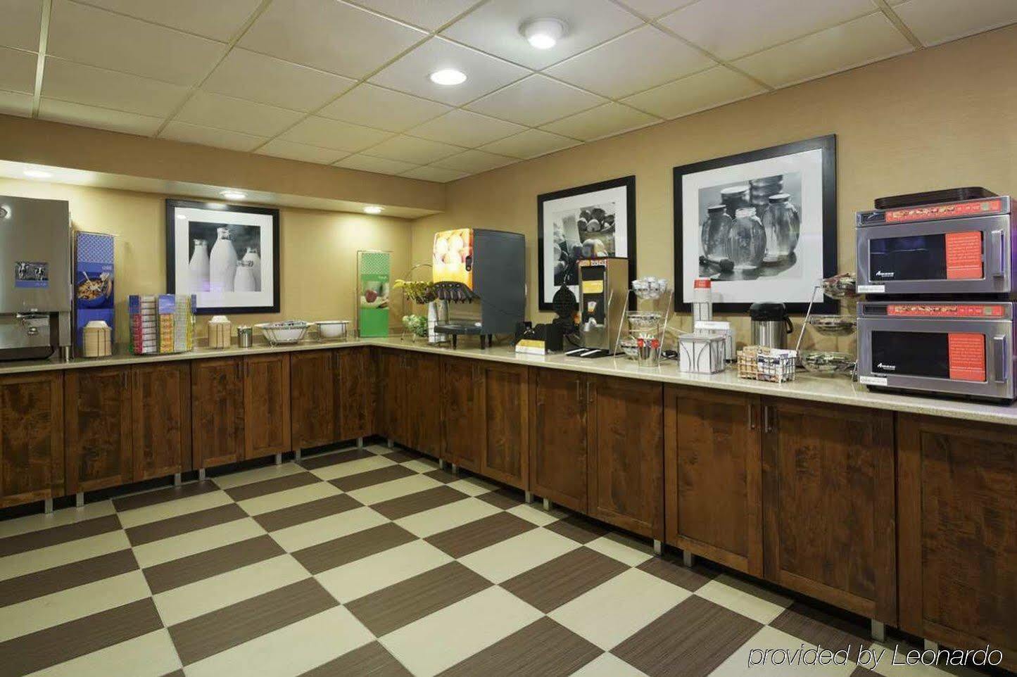 Hampton Inn Raleigh Cary Esterno foto